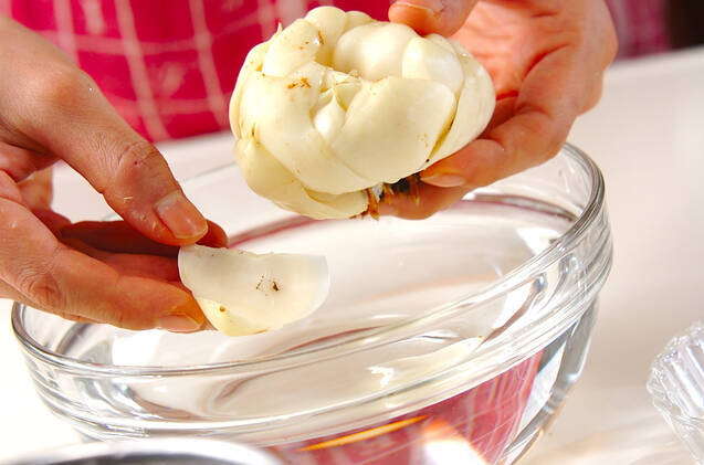 ユリネの卵とじの作り方の手順1