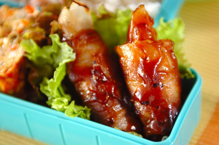 豚肉の玉ネギロール