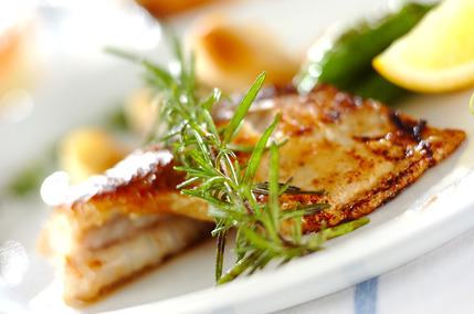 スズキのハーブ焼き
