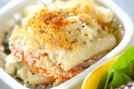 マカロニ焼きサラダ