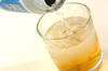 梅酒ジンジャーソーダの作り方の手順1