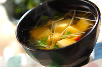 卵豆腐のお吸い物