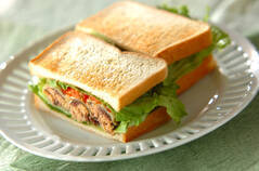 イワシ缶のホットサンド