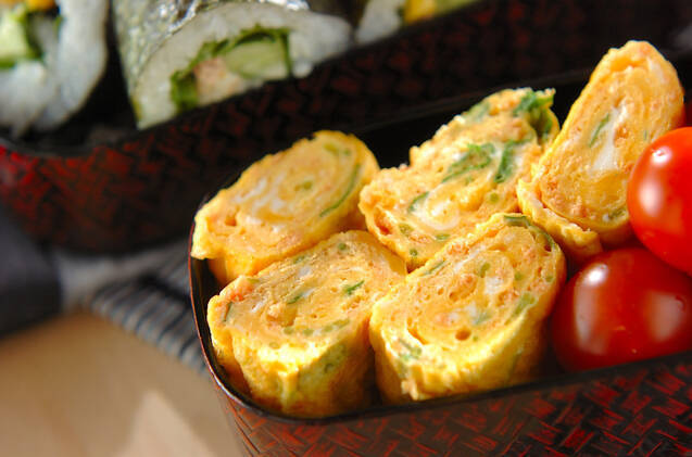 鮭とミツバの卵焼き