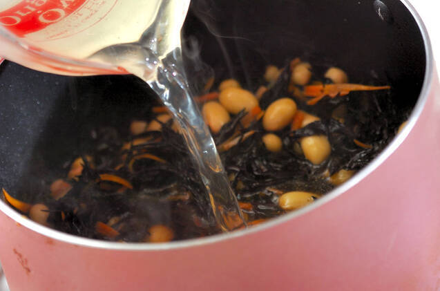 ハチミツ入り大豆とヒジキの煮物の作り方の手順5