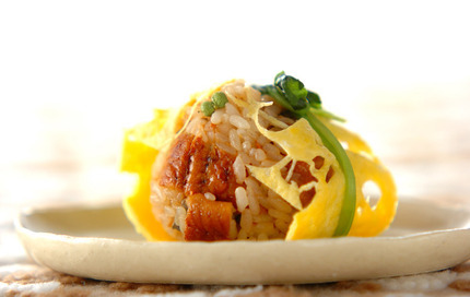 ウナギご飯の卵包み