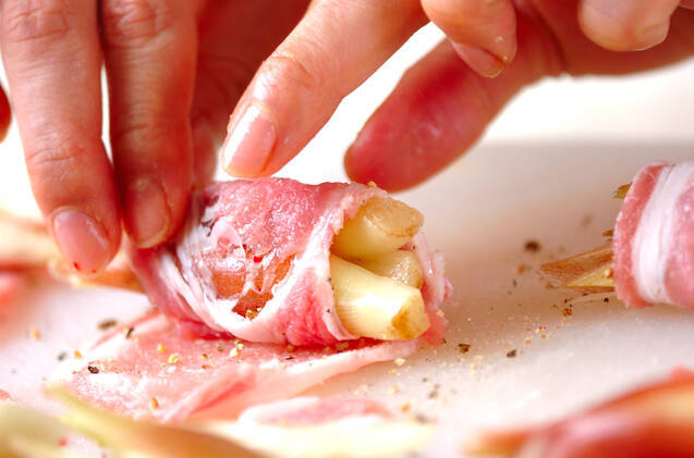 豚肉のミョウガ巻の作り方の手順2