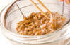 豚納豆炒めレタス包みの作り方の手順1