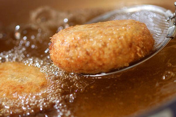 ほくほくソースコロッケサンドの作り方の手順4