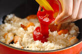 エビとコーンのケチャップライスの作り方3