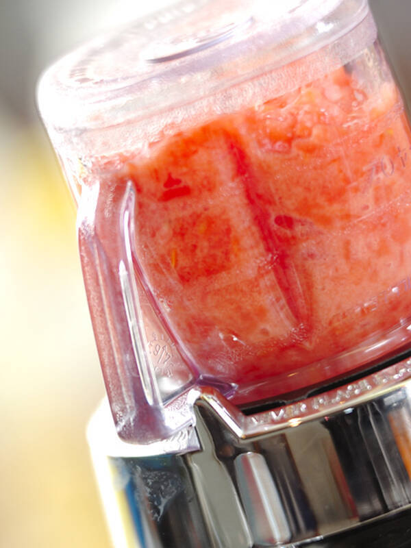 トマト・ショウチュウの作り方の手順2