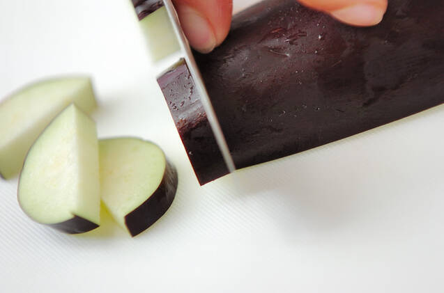 ナスのスープの作り方の手順1