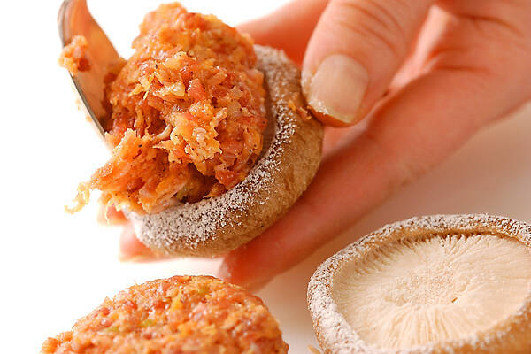 シイタケハンバーグの作り方の手順3