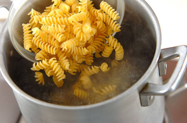 ソラ豆のクリームフジッリの作り方の手順2