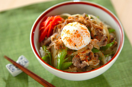 やわらかつゆだく牛丼