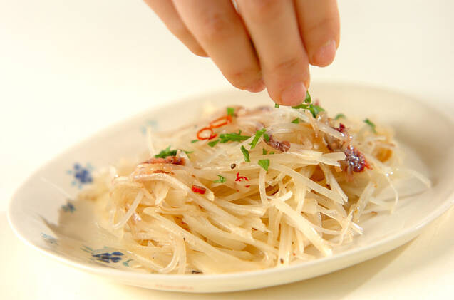 ジャガイモのアンチョビ炒めの作り方の手順4