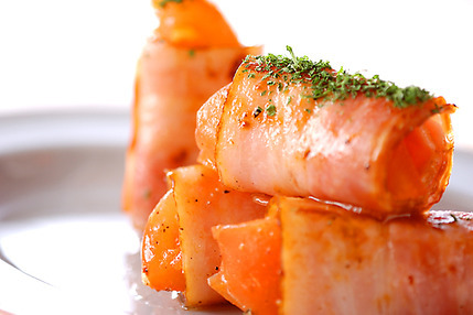 トマトのベーコン巻き