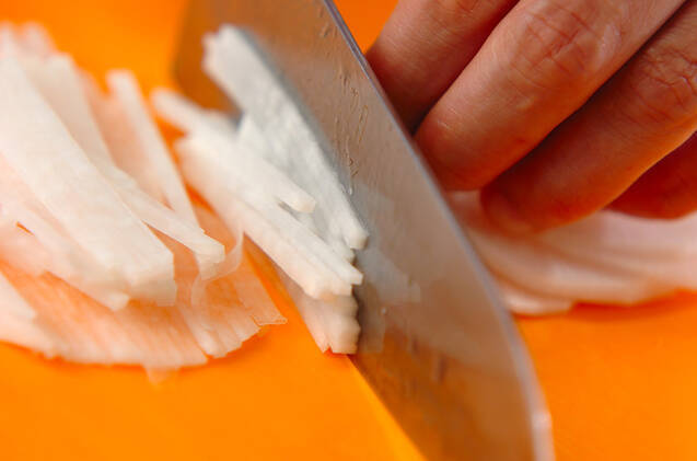 大根とホタテのサラダの作り方の手順1