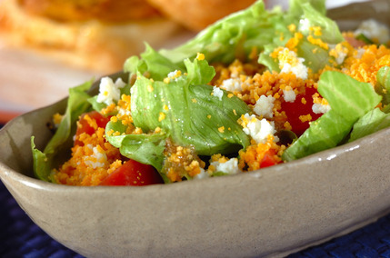 レタスと卵のサラダ