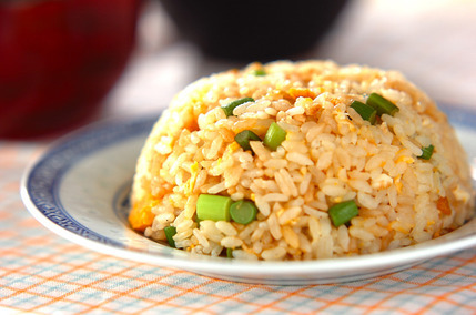 卵のシンプルチャーハン