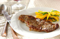 フライパンで簡単！プロが教える失敗しないステーキの焼き方