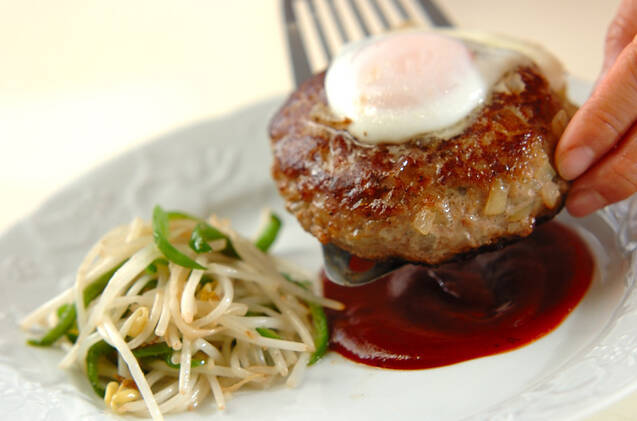 半熟卵入りハンバーグの作り方の手順8