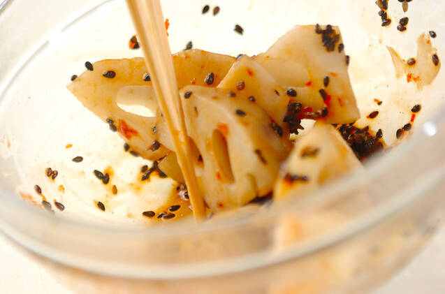 レンコンのピリ辛和えの作り方の手順2