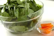 小松菜の洋風煮浸しの作り方1