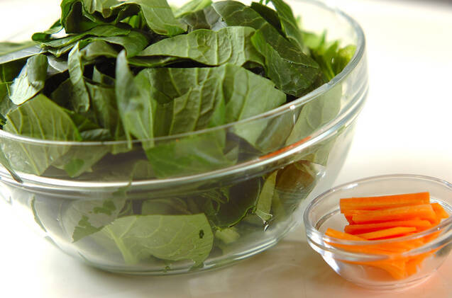 小松菜の洋風煮浸しの作り方の手順1