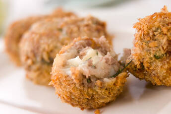 贅沢バジルコロッケ