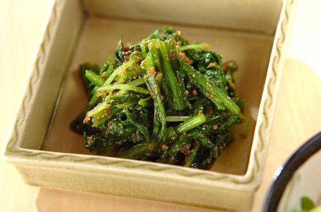 春菊のゴマ和え