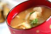 大根と油揚げのみそ汁