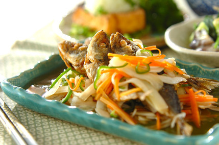 骨までおいしく！さっぱりアジの南蛮揚げ