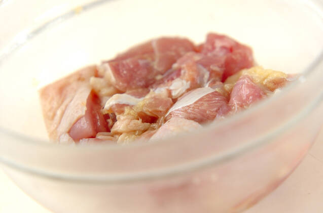 簡単タンドリーチキン フライパンで手軽に作れて本場の味に仕上げるの作り方の手順1