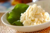 ゴマ風味のポテトサラダ