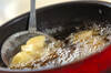 揚げジャガ納豆和えの作り方の手順2