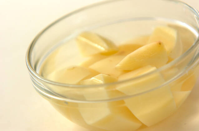 揚げジャガ納豆和えの作り方の手順1