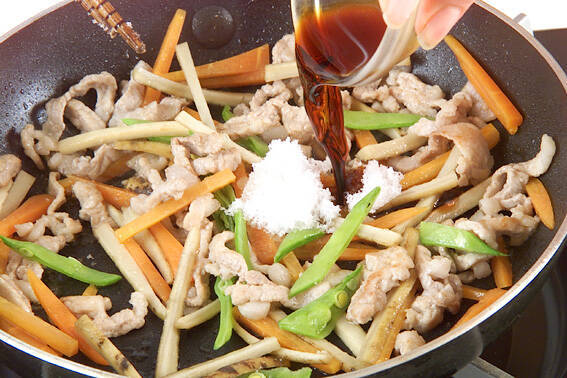 豚のきんぴらの作り方の手順2