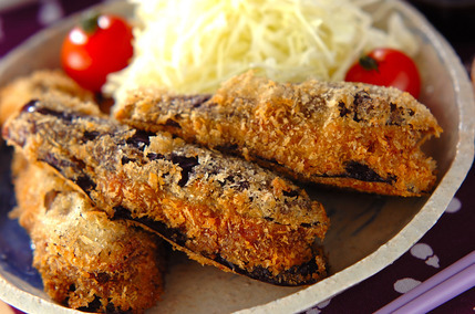 ジューシー！まるごとナスの肉挟み揚げ