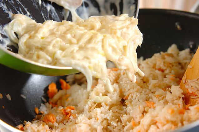 サーモンオムライスの作り方の手順7
