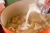 あっさりおいしい鶏むね肉と白菜のクリーム煮の作り方3