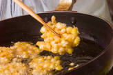サクッとコーン揚げの作り方5