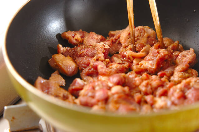 ラム肉のピリ辛炒めの作り方の手順3
