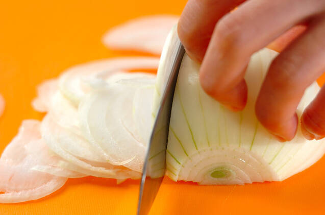 和風オニオンサラダの作り方の手順1