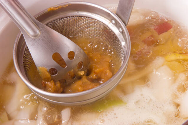 サツマイモのみそ汁の作り方の手順5