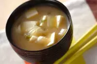 玉ネギのみそ汁