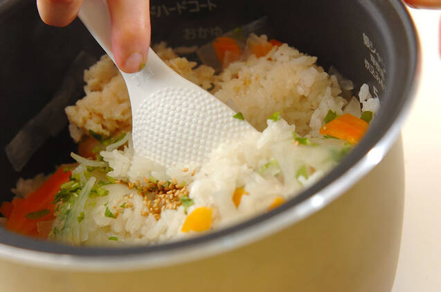 旨み広がる！ホタテ缶と大根の炊き込みご飯の作り方の手順6