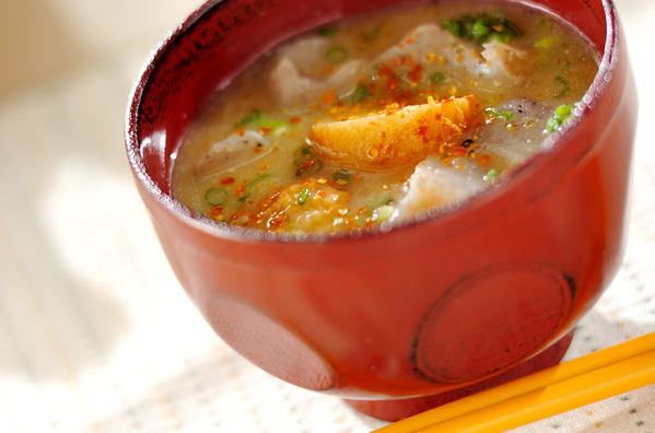 ちぎりこんにゃくの味噌汁