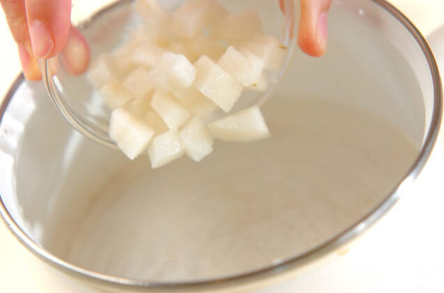 梨のシロップ煮の作り方の手順2