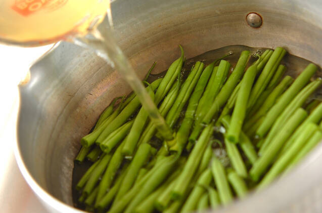 京のおばんざい サヤインゲンのくったり煮の作り方の手順2